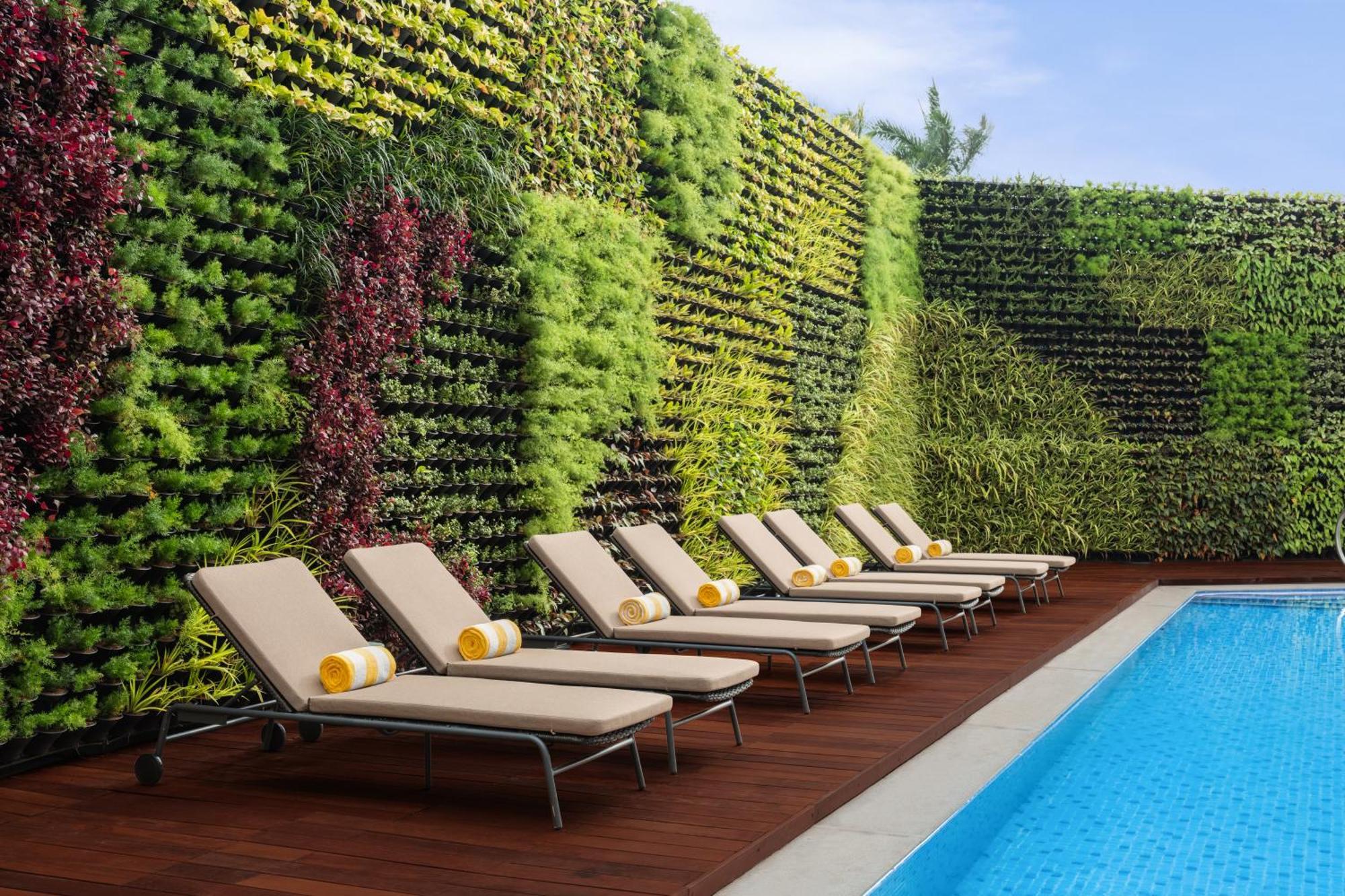 Hotel Courtyard By Marriott Goa Colva Exterior foto