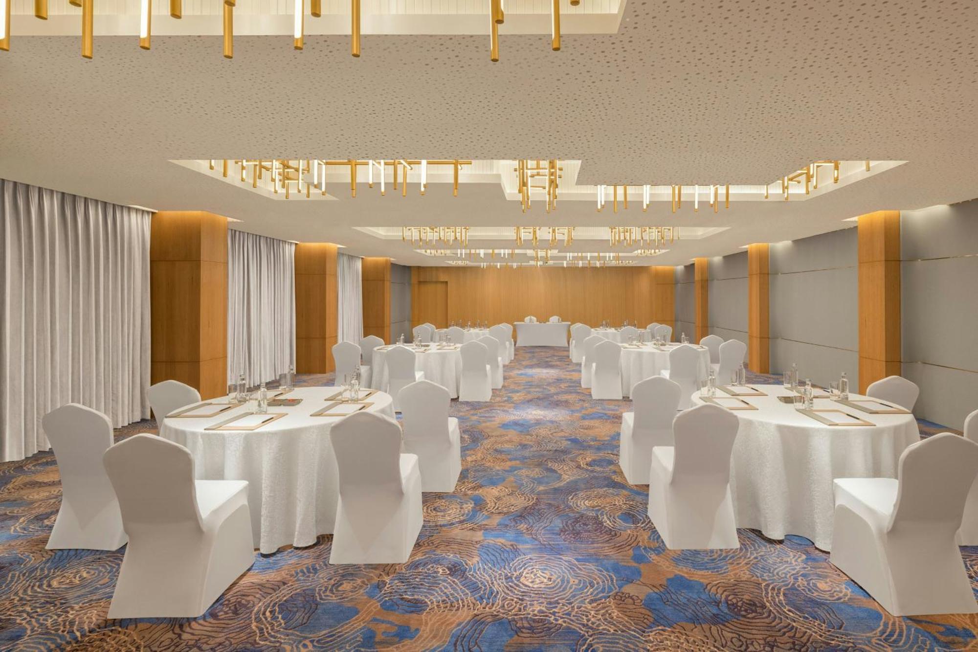 Hotel Courtyard By Marriott Goa Colva Exterior foto